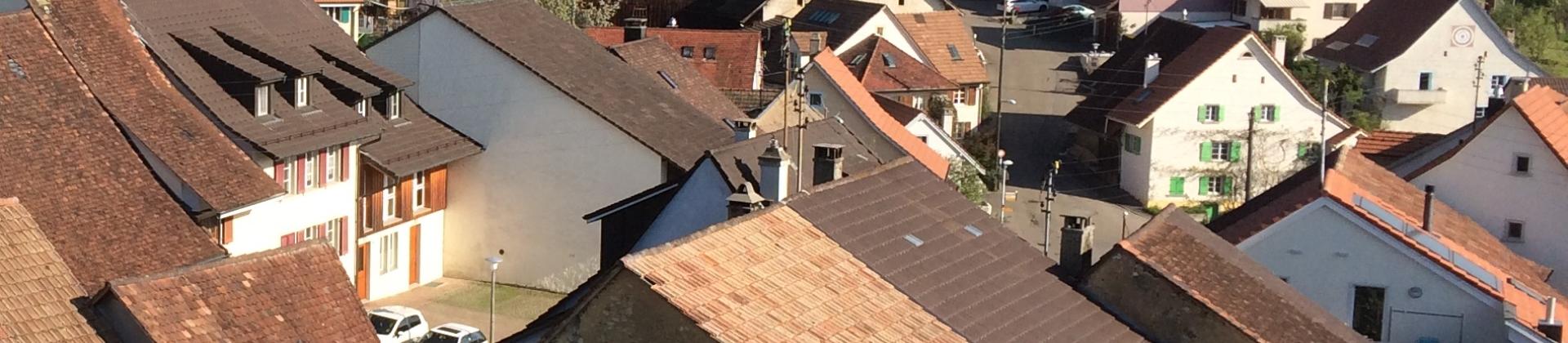 Dächer im Dorf